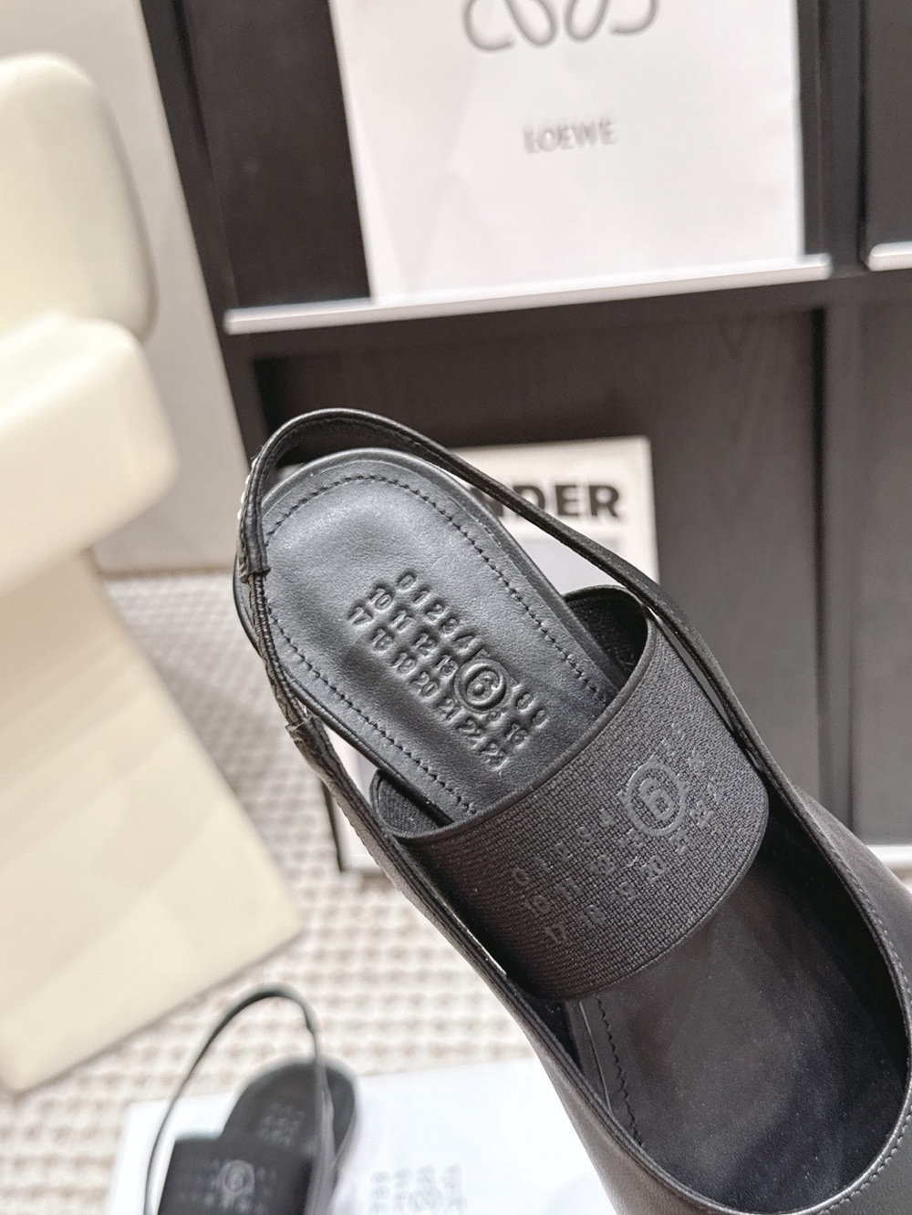 Maison Martin Margiela Black Leather Tabi Slingback Mules - Picture 8 of 9